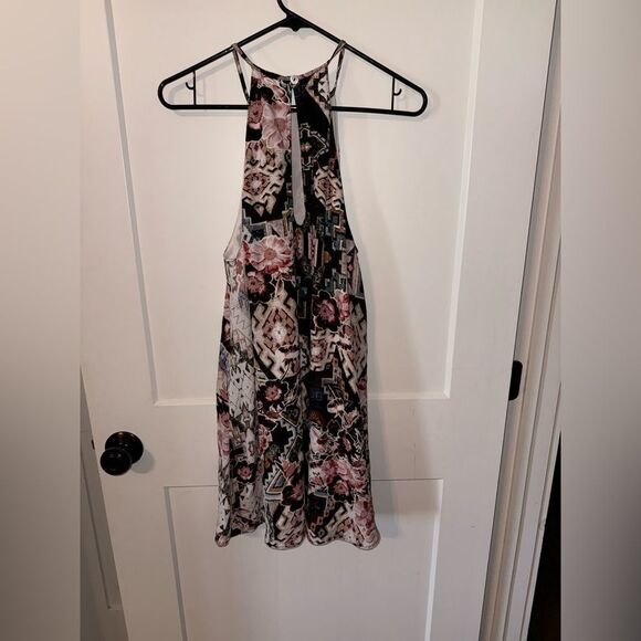 Show Me Your MuMu Pink Gray Halter Sundress - Picture 4 of 6